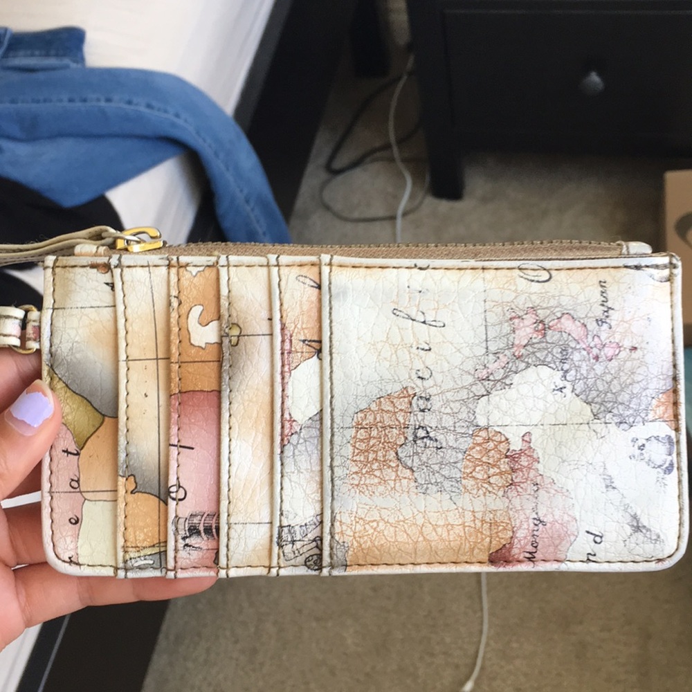 Around the World Wallet